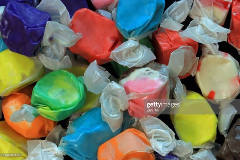 Here are the ingredients of Salt Water Taffy: sugar, cornstarch, corn syrup, glycerine, water, butter, salt, natural and/or artificial flavor and food color.